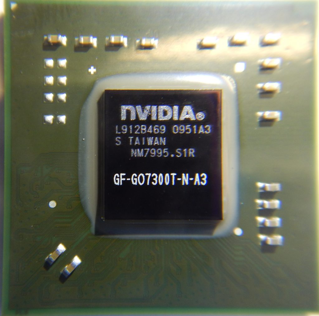 7300